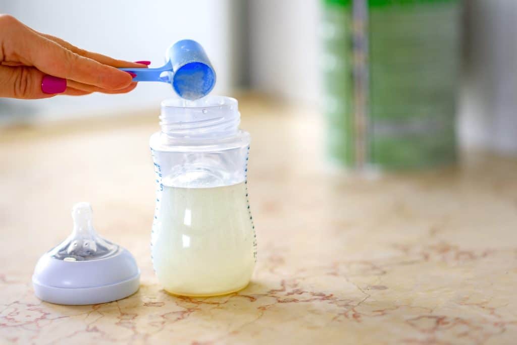 List of the Best Baby Formulas - Savvy Home Guide - Is Ready Made Formula Better Than Powder